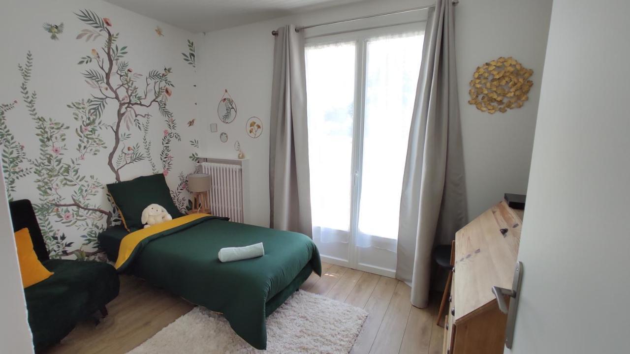Evry  Atelier Des Sens 89 Bed & Breakfast エクステリア 写真