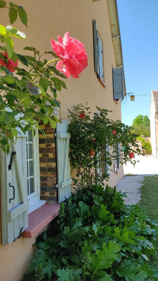 Evry  Atelier Des Sens 89 Bed & Breakfast エクステリア 写真